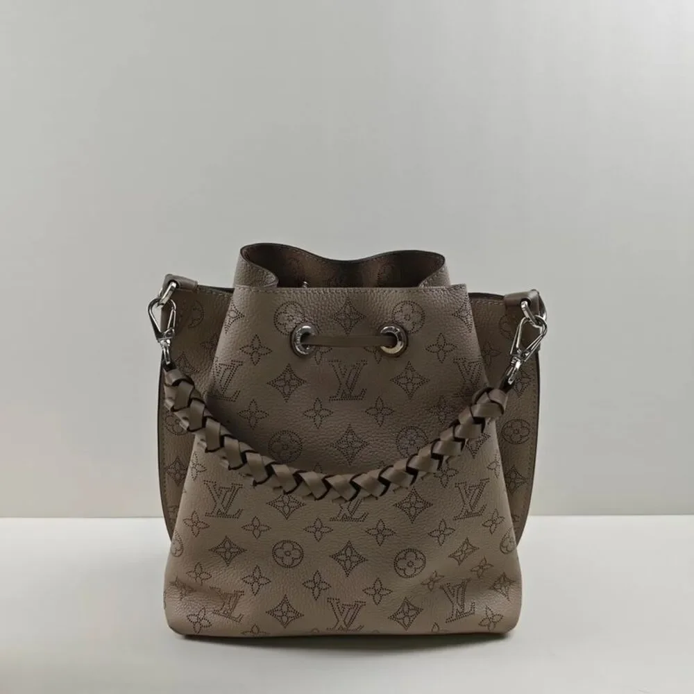 Louis Vuitton Women Pre-Loved Bag Brand New Condition